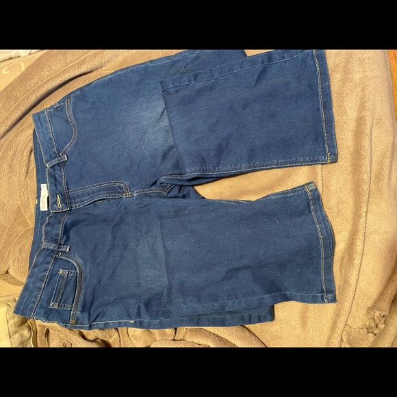 Blue Jeans - Picture 1 of 1